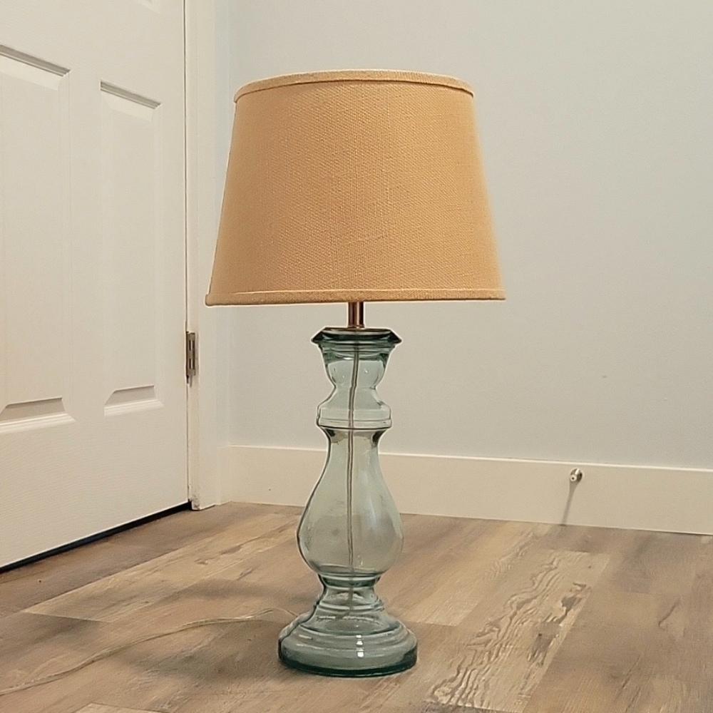 Glass lamp with lampshade